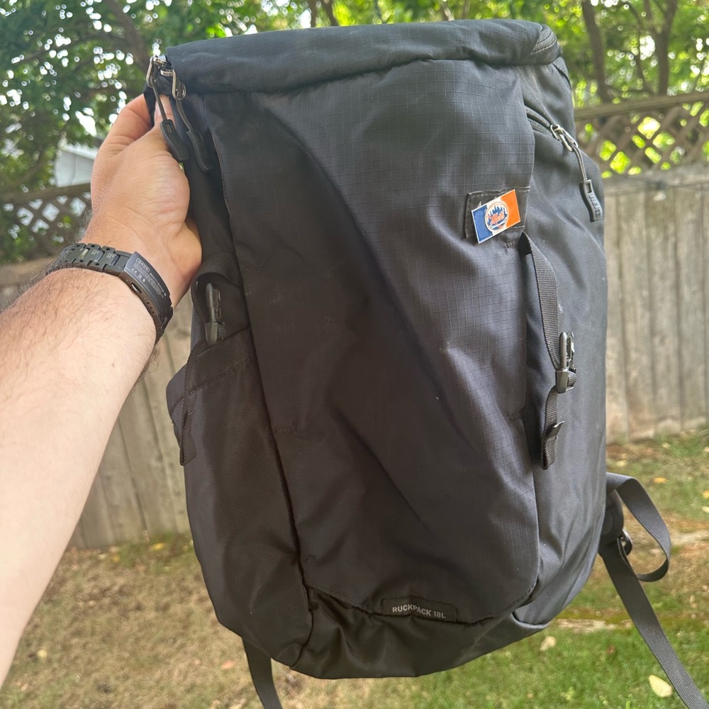 18L REI Black Ruckpack Backpack